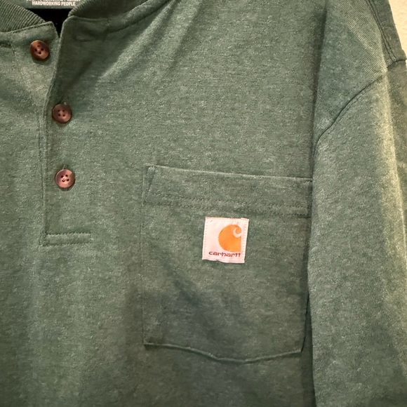 Carhartt Men's Green Short Sleeve Henley - Picture 3 of 4